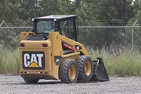 2000 hours on cat skid steer|5000 hour skid steer problems.